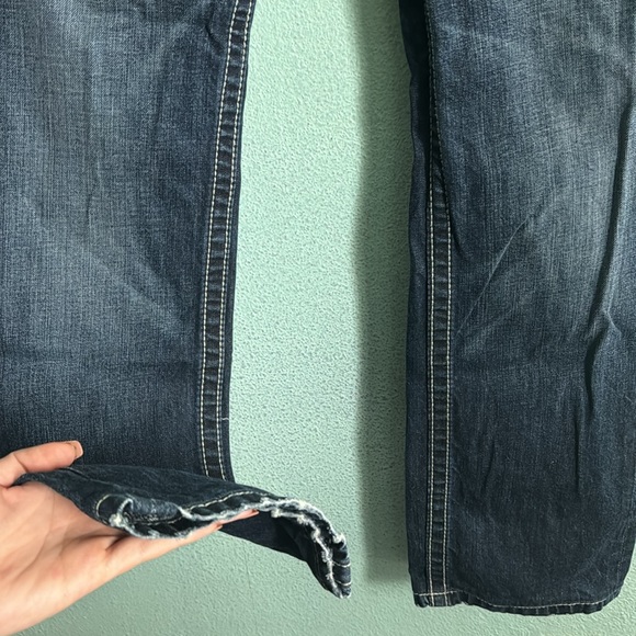Men’s Key Closet Jeans - Picture 6 of 9